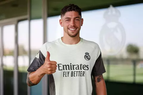 سقوط طريف لفالفيردي يثير هلع جماهير ريال مدريد